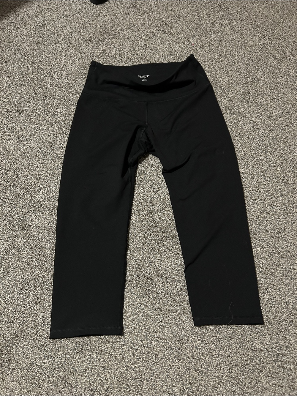 Old Navy Black High-Rise Capri Leggings